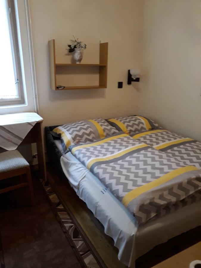Hotel Adam Vendeghaz Siófok Zewnętrze zdjęcie